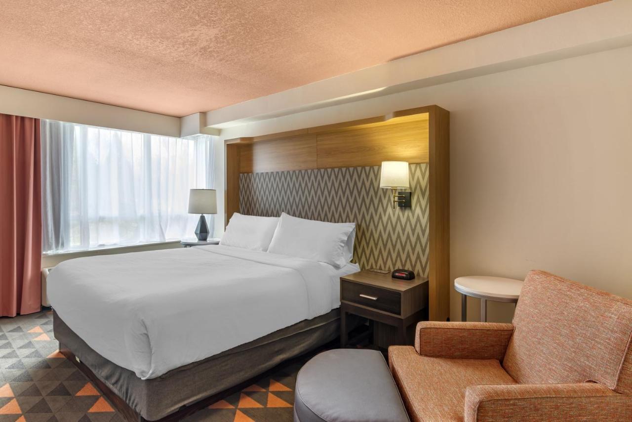 Holiday Inn Atlanta-Gas South Arena Area By Ihg Duluth Exterior photo