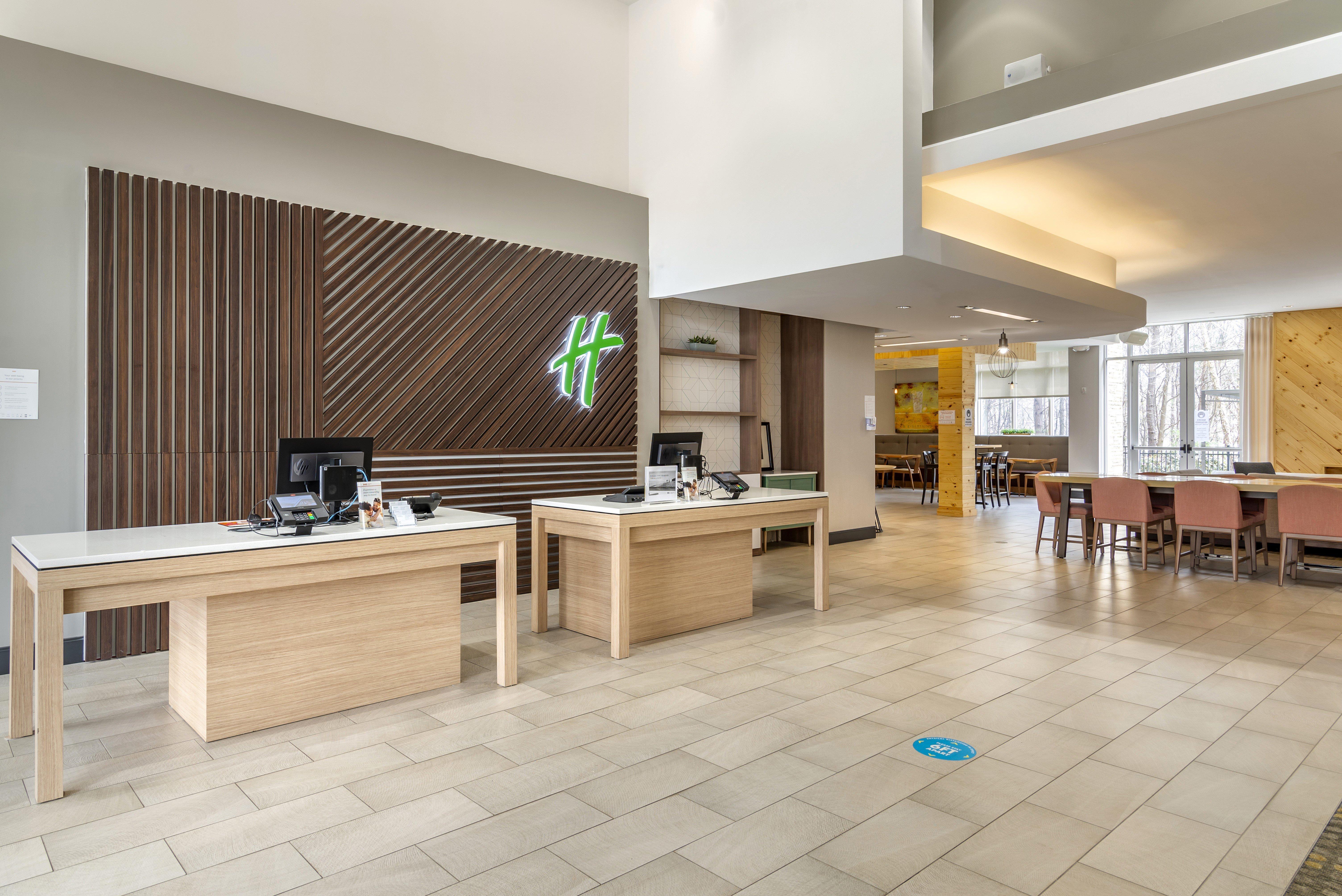 Holiday Inn Atlanta-Gas South Arena Area By Ihg Duluth Exterior photo