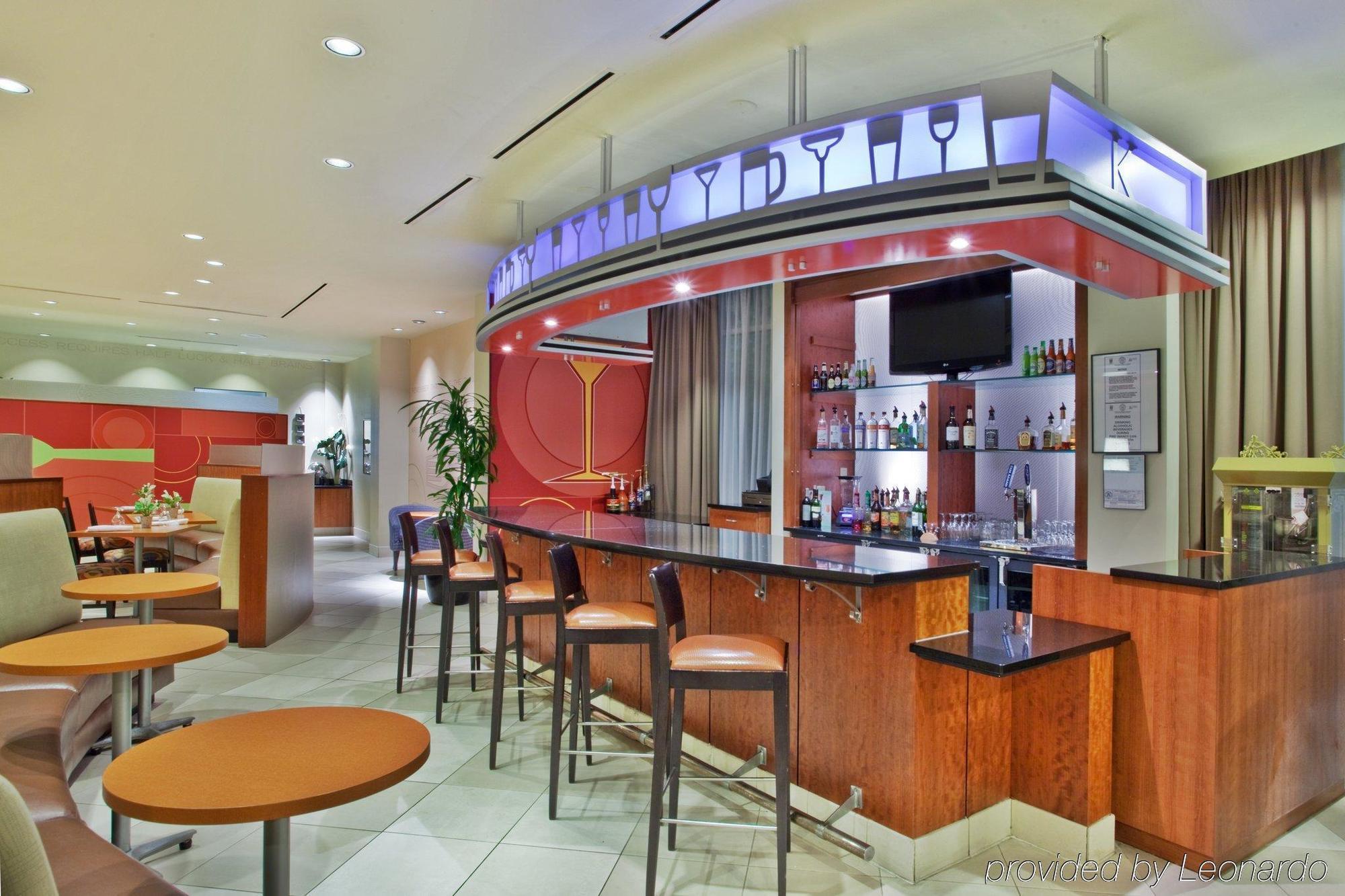 Holiday Inn Atlanta-Gas South Arena Area By Ihg Duluth Exterior photo